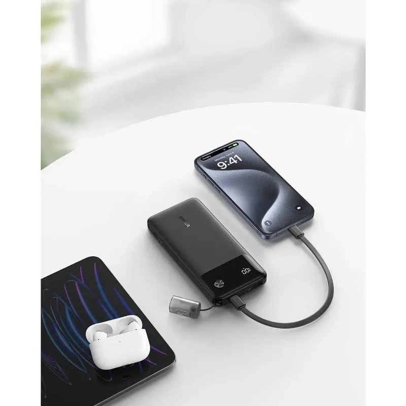 پاوربانک انکر مدل Powercore Portable Charger-A1388 با ظرفیت 10000 میلی‌آمپر ساعت